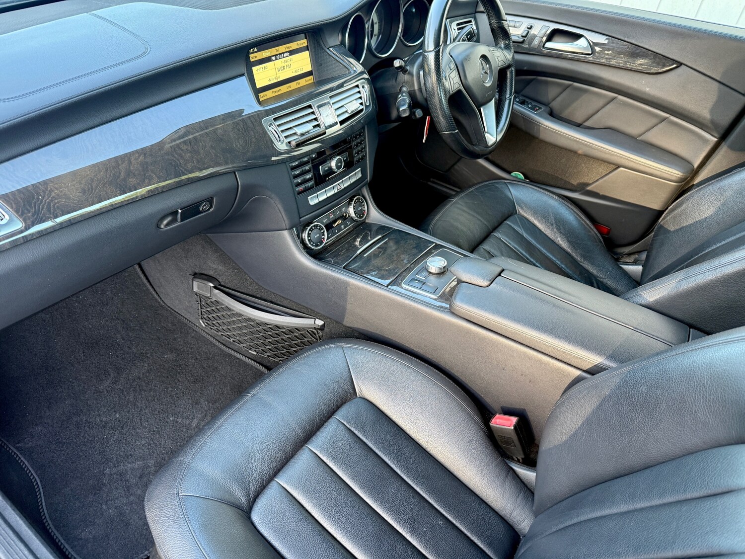 Used Mercedes-Benz CLS 2011 for sale - 76643261: Photo 25