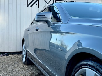 Used Mercedes-Benz CLS 2011 for sale - 76643261: Photo