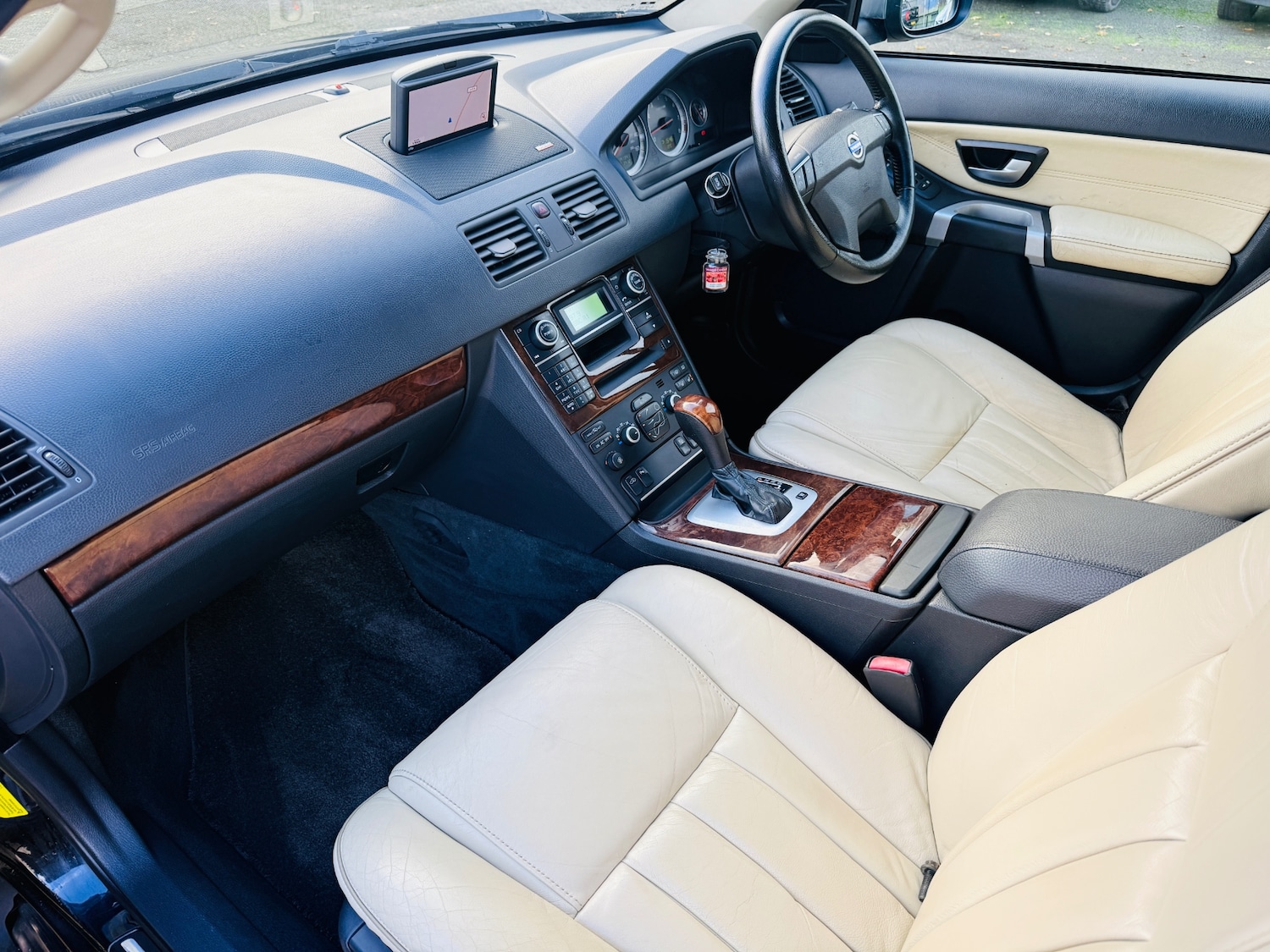 Used Volvo XC90 2006 for sale - 76847029: Photo 35