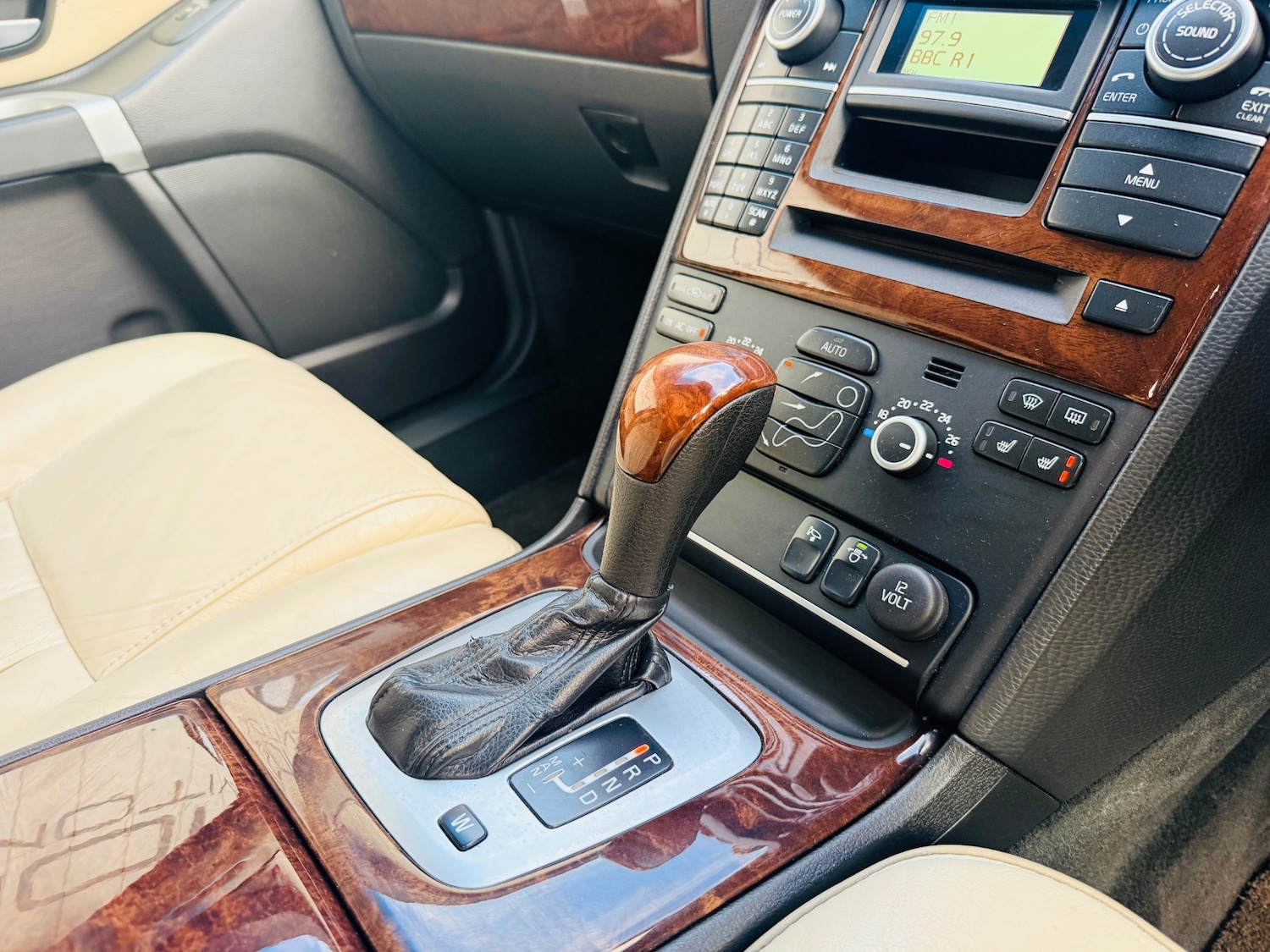 Used Volvo XC90 2006 for sale - 76847029: Photo 40