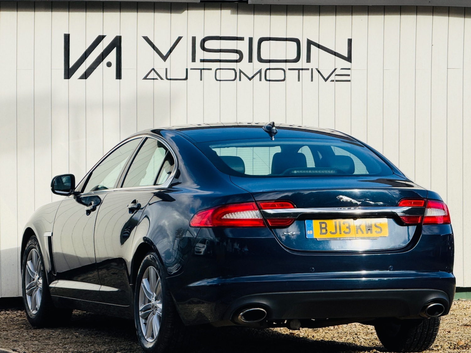 Used Jaguar XF 2013 for sale - 76662945: Photo 10