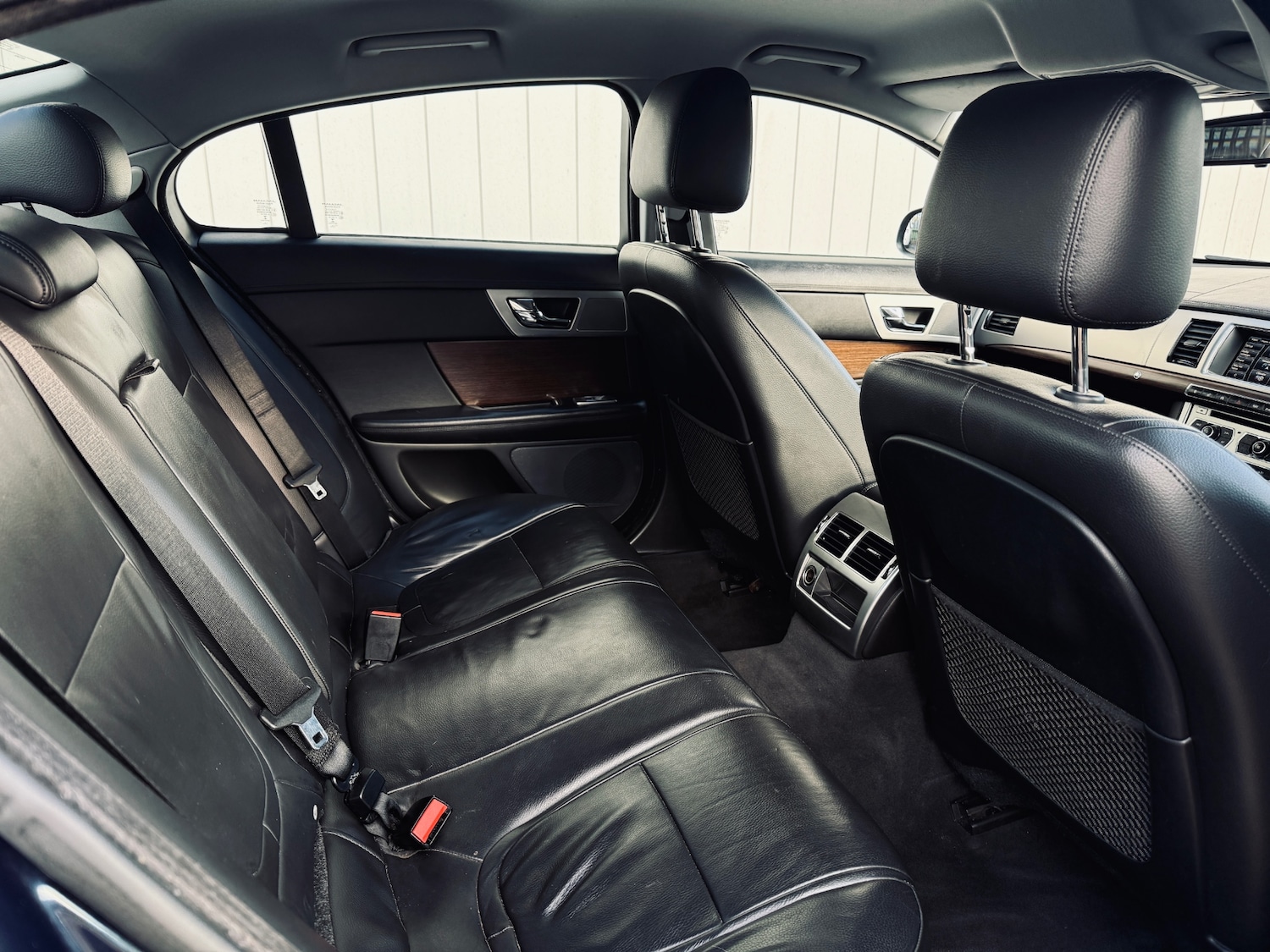 Used Jaguar XF 2013 for sale - 76662945: Photo 25