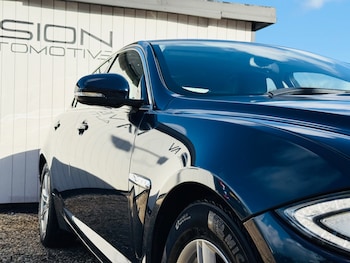 Used Jaguar XF 2013 for sale - 76662945: Photo