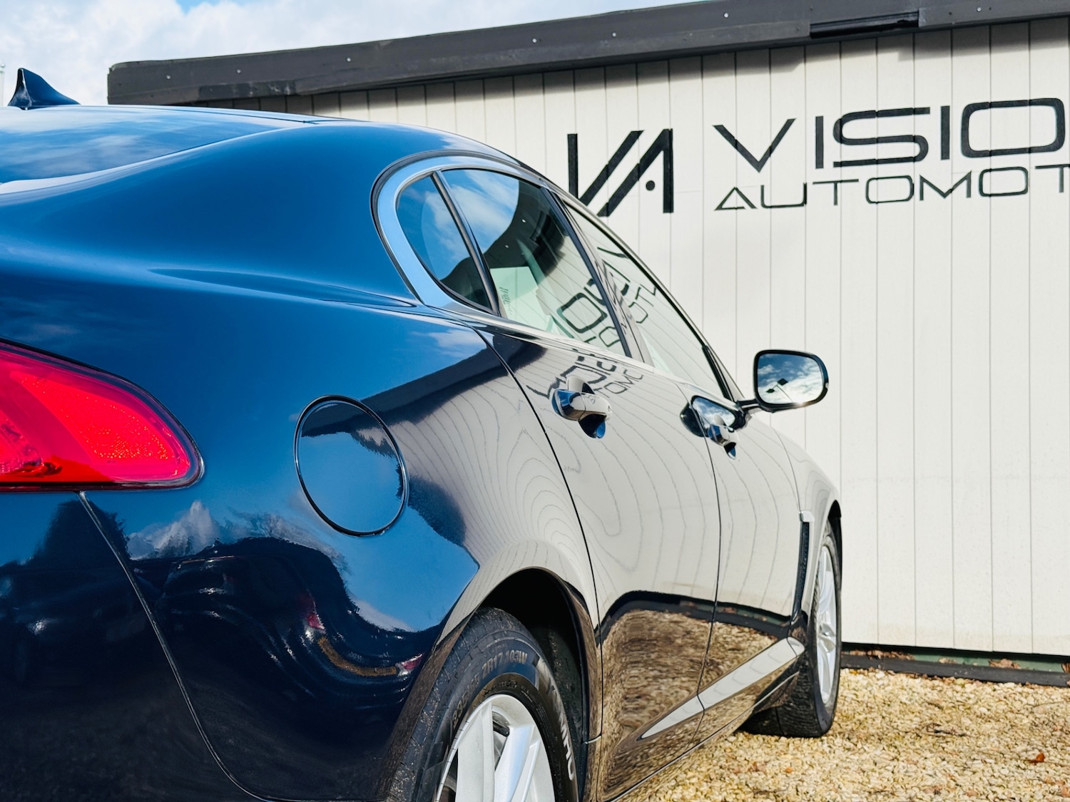 Used Jaguar XF 2013 for sale - 76662945: Photo 5