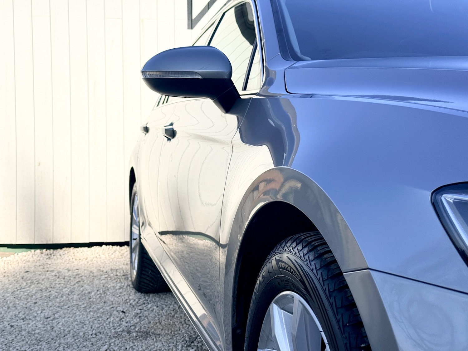 Used Volkswagen Passat 2015 for sale - 78013001: Photo 2