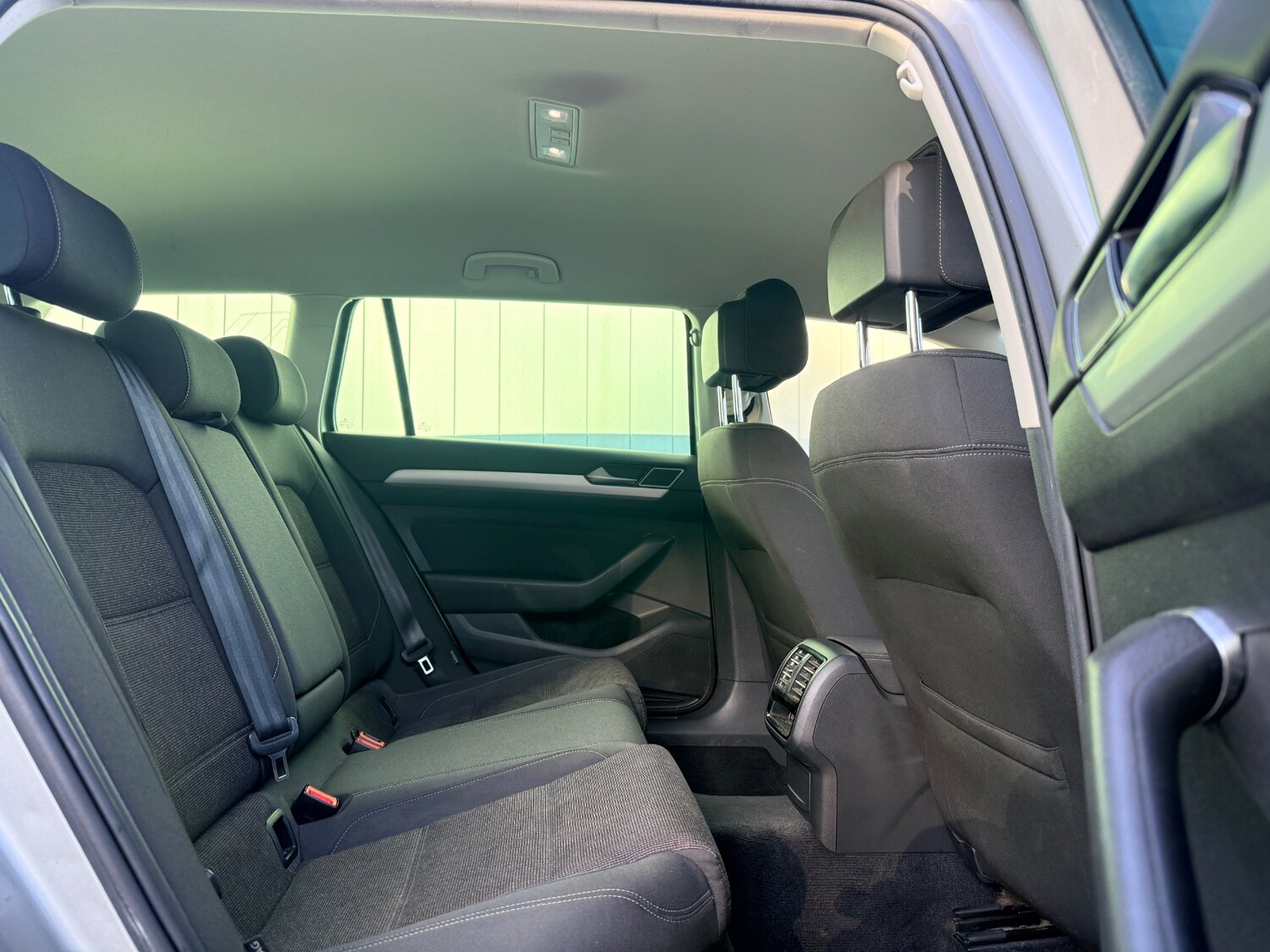 Used Volkswagen Passat 2015 for sale - 78013001: Photo 26