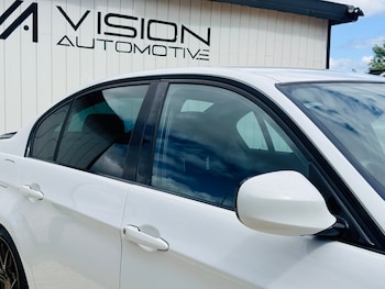 Used BMW 3 Series 2011 for sale - 79433743: Photo