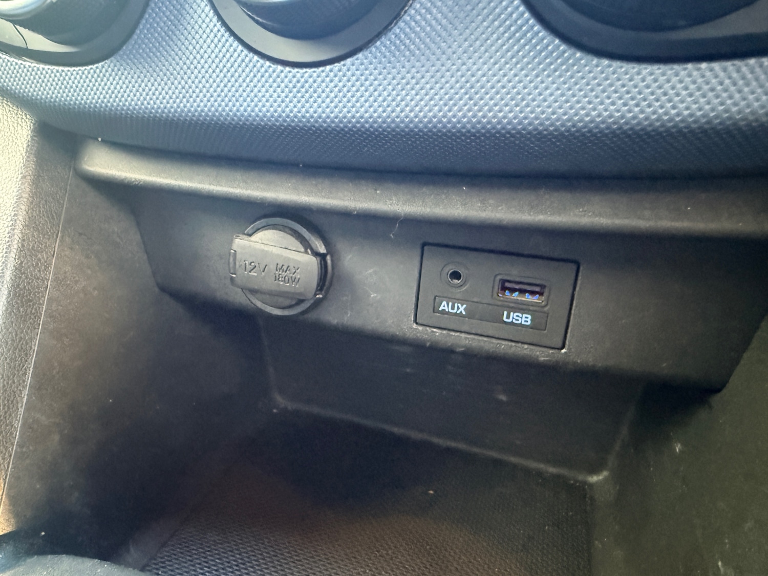 Used Hyundai i10 2014 for sale - 77189485: Photo 26