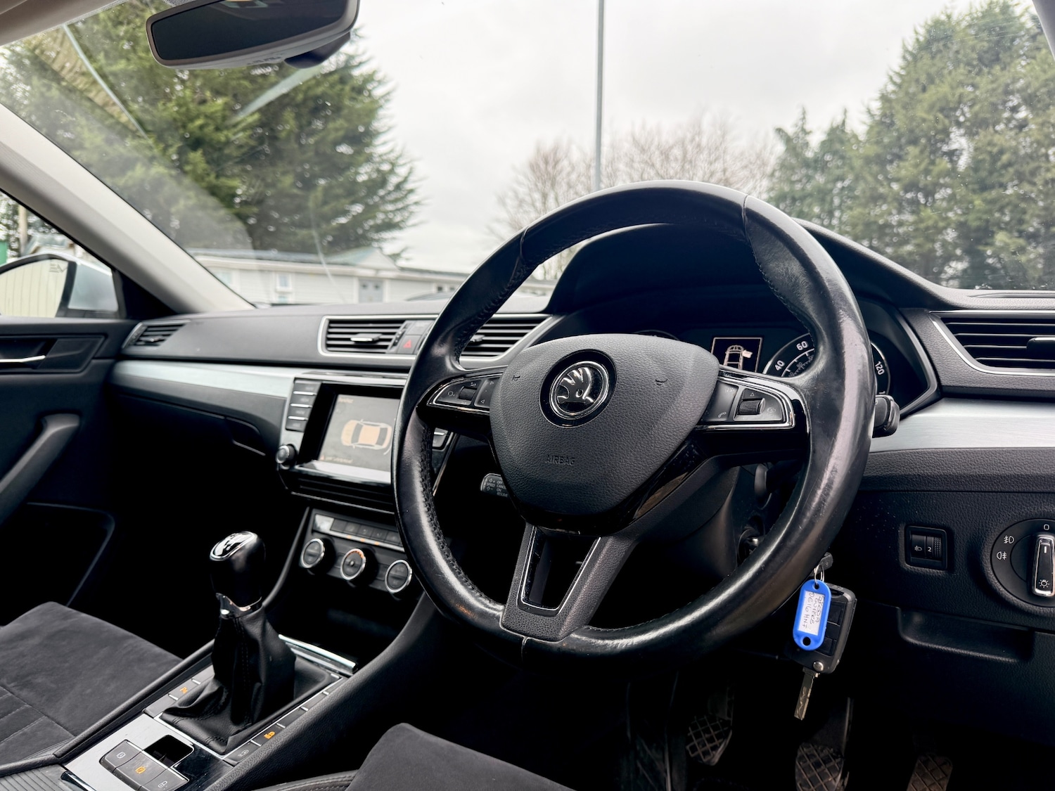 Used Skoda Superb 2016 for sale - 77595524: Photo 32