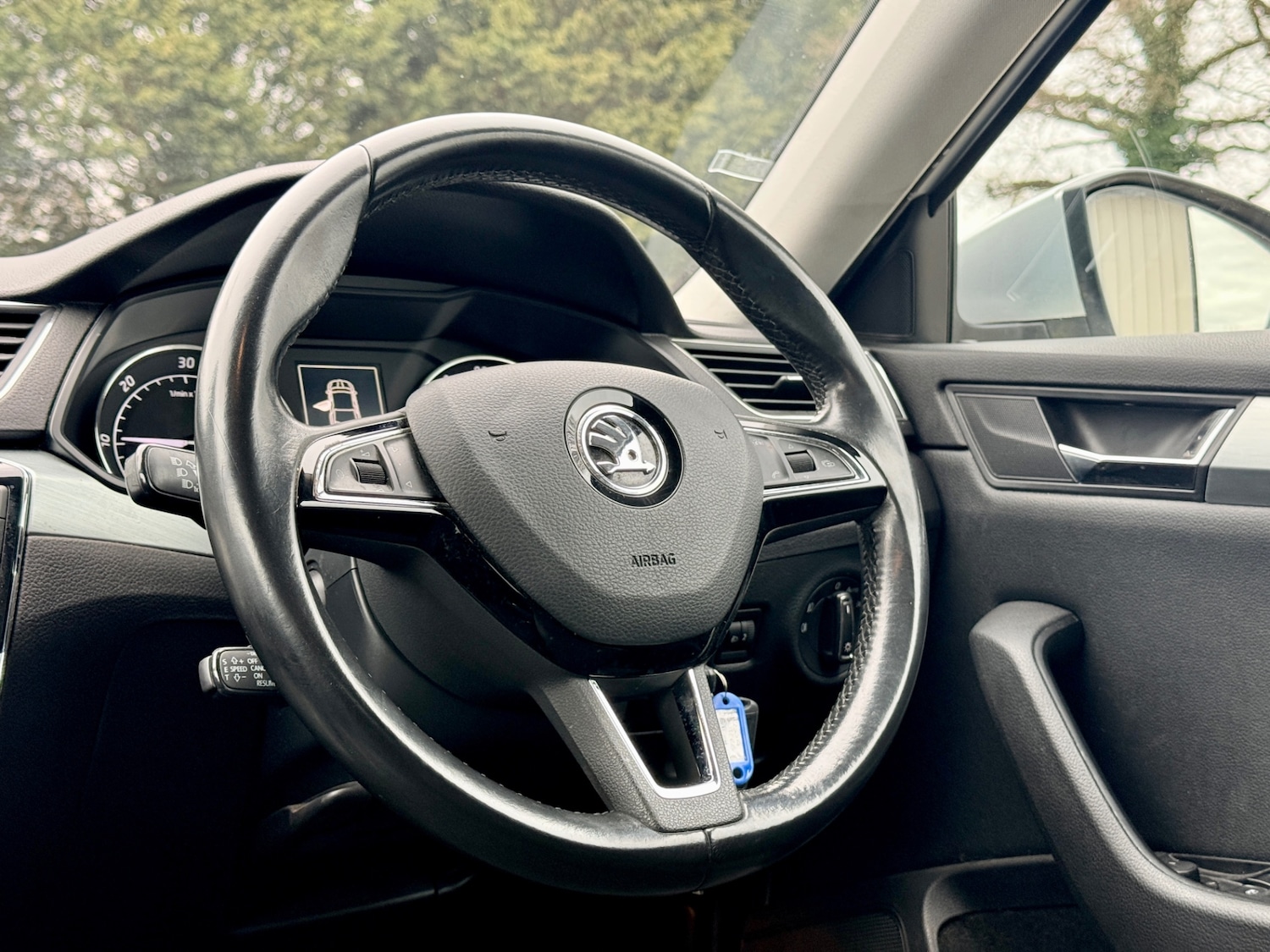 Used Skoda Superb 2016 for sale - 77595524: Photo 36