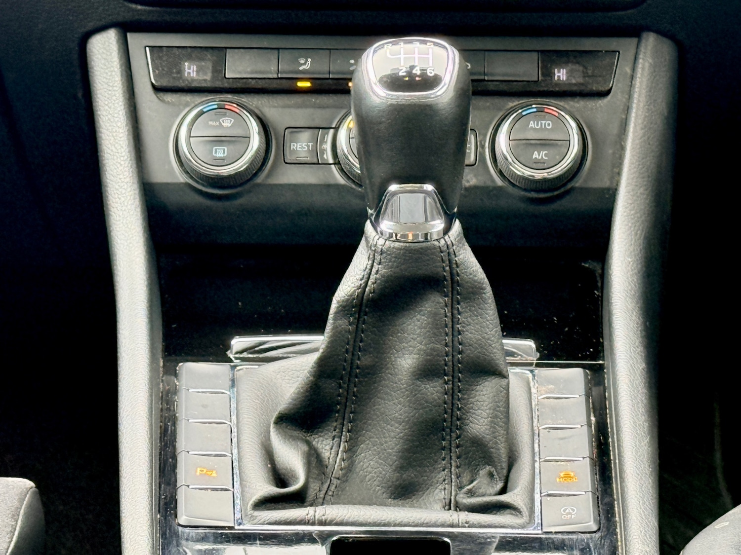 Used Skoda Superb 2016 for sale - 77595524: Photo 40