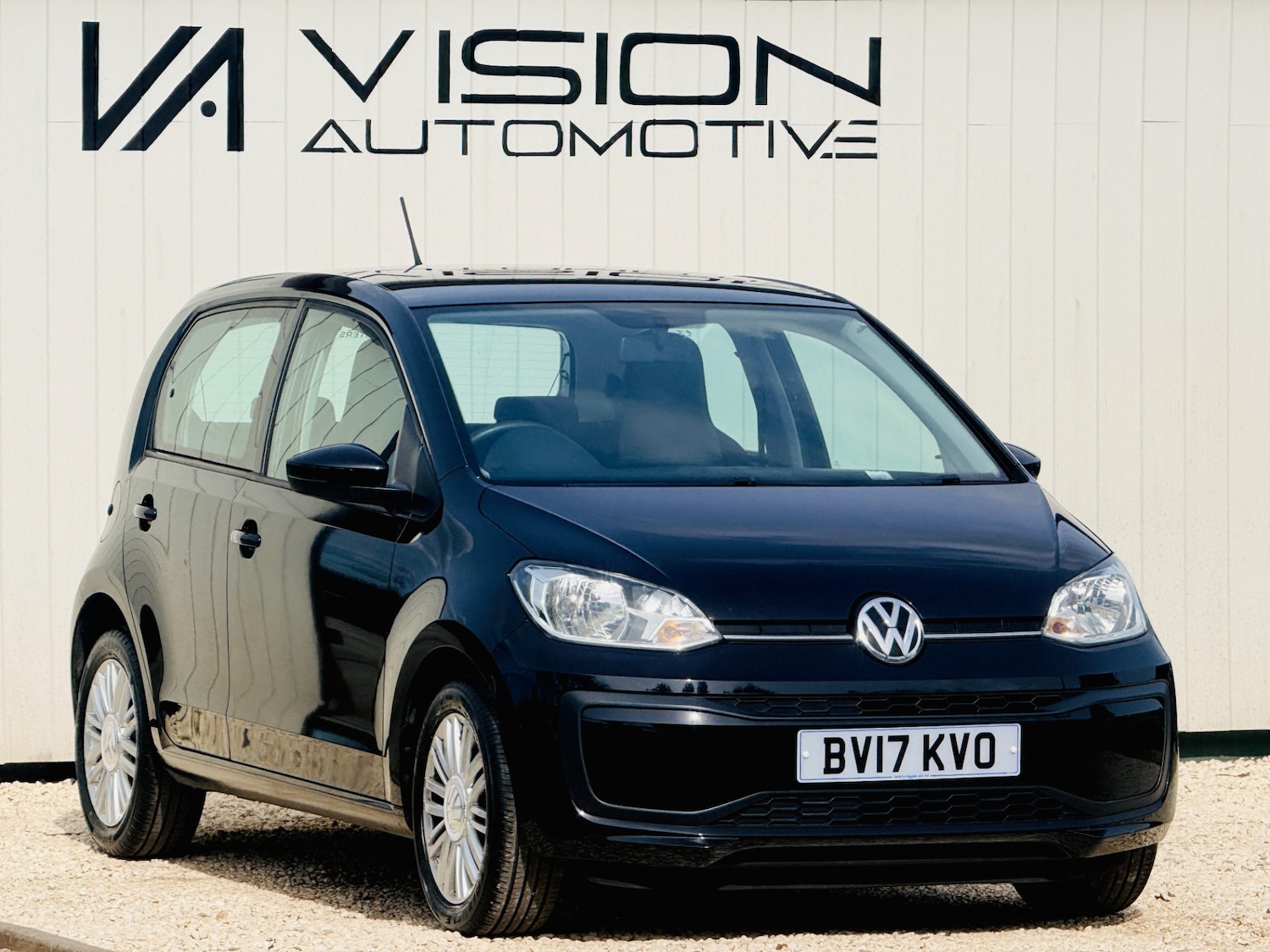 Used Volkswagen up! 2017 for sale - 78224097: Photo 1