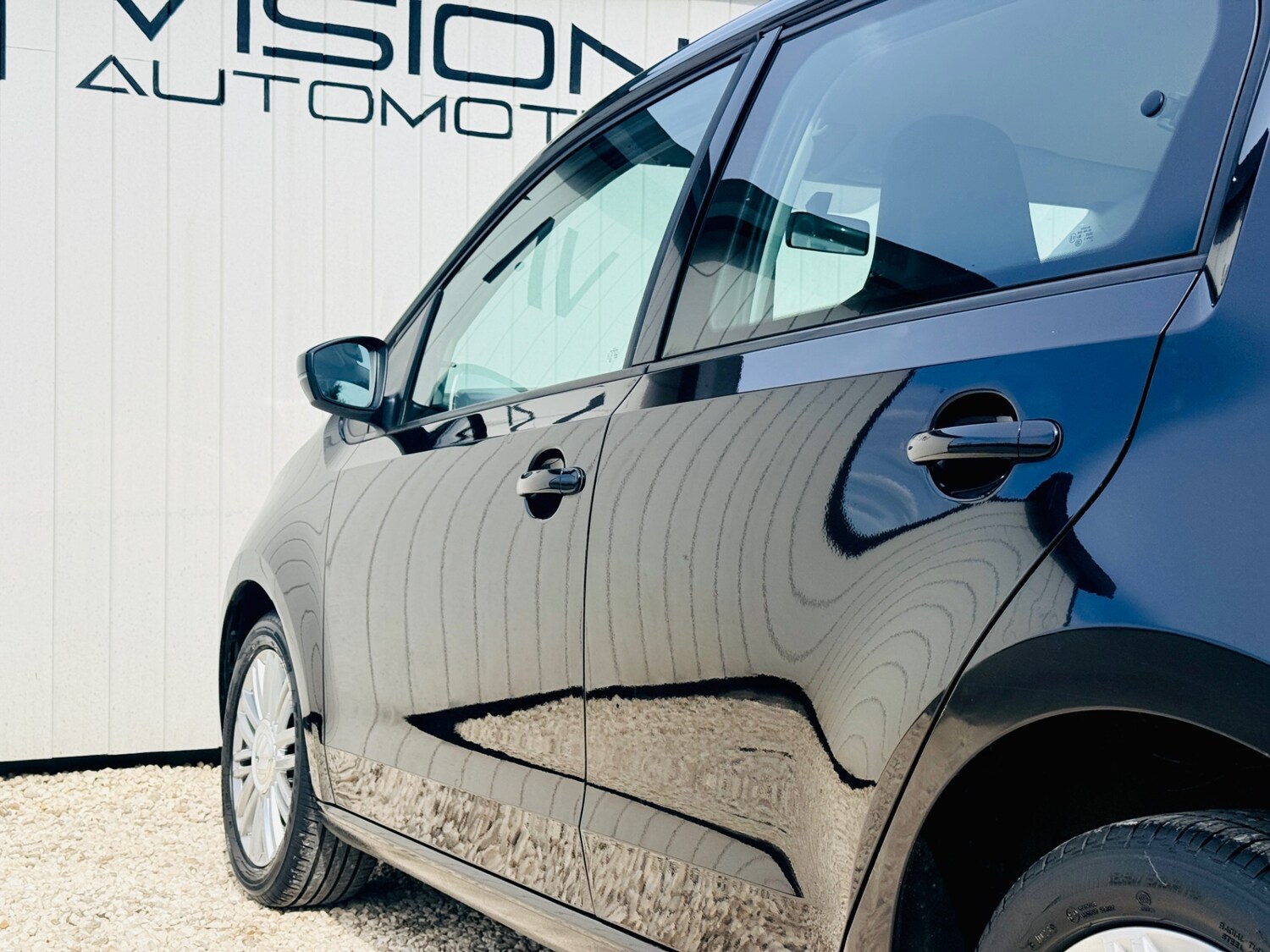 Used Volkswagen up! 2017 for sale - 78224097: Photo 15