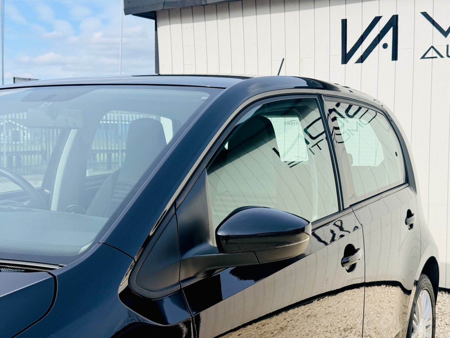 Used Volkswagen up! 2017 for sale - 78224097: Photo 17