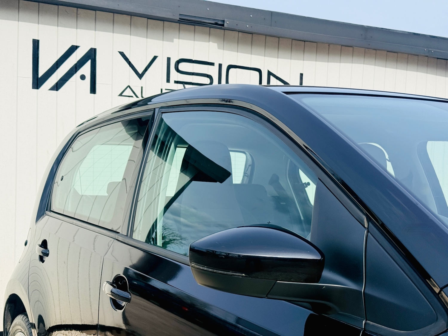 Used Volkswagen up! 2017 for sale - 78224097: Photo 3