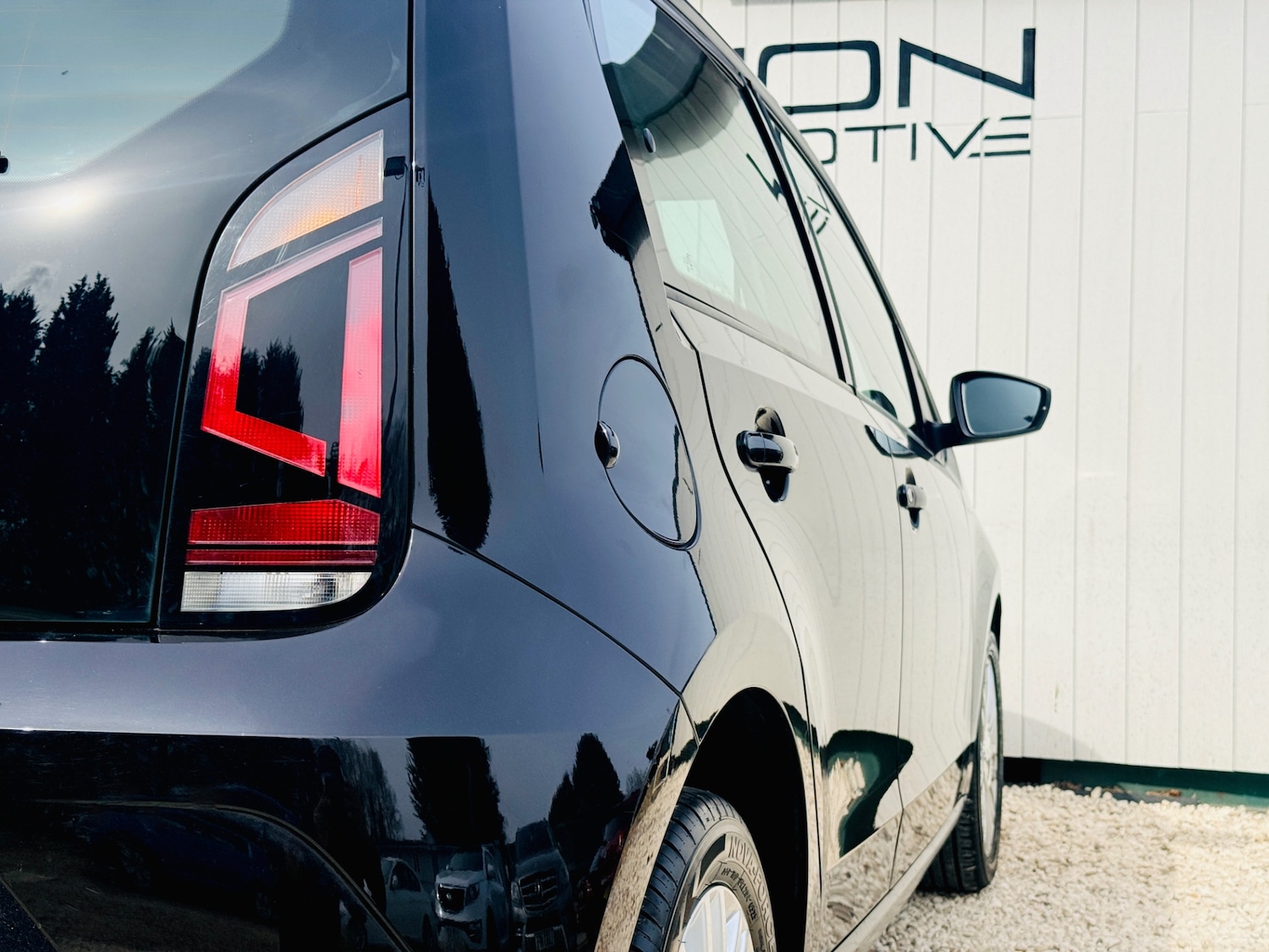 Used Volkswagen up! 2017 for sale - 78224097: Photo 8