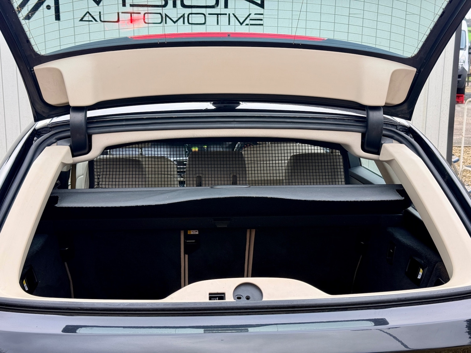 Used BMW 5 Series 2010 for sale - 77058707: Photo 10