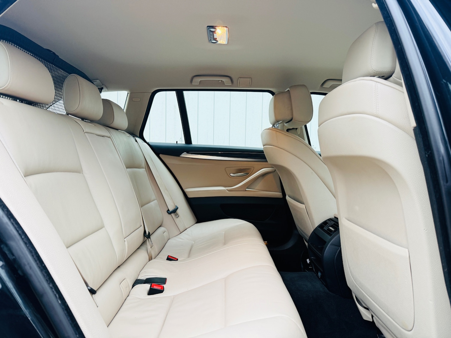 Used BMW 5 Series 2010 for sale - 77058707: Photo 30