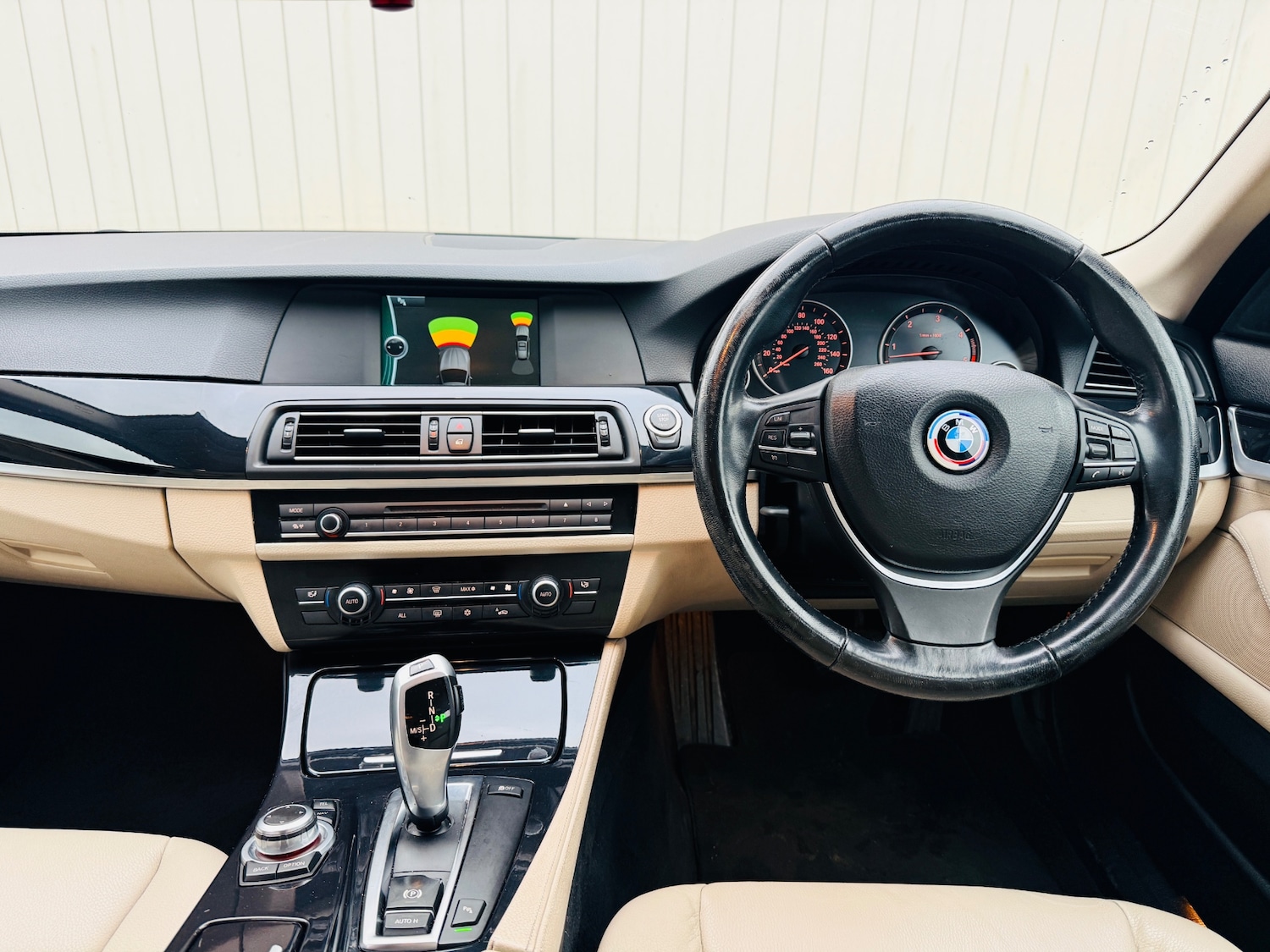 Used BMW 5 Series 2010 for sale - 77058707: Photo 37