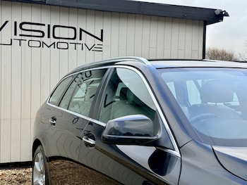 Used BMW 5 Series 2010 for sale - 77058707: Photo