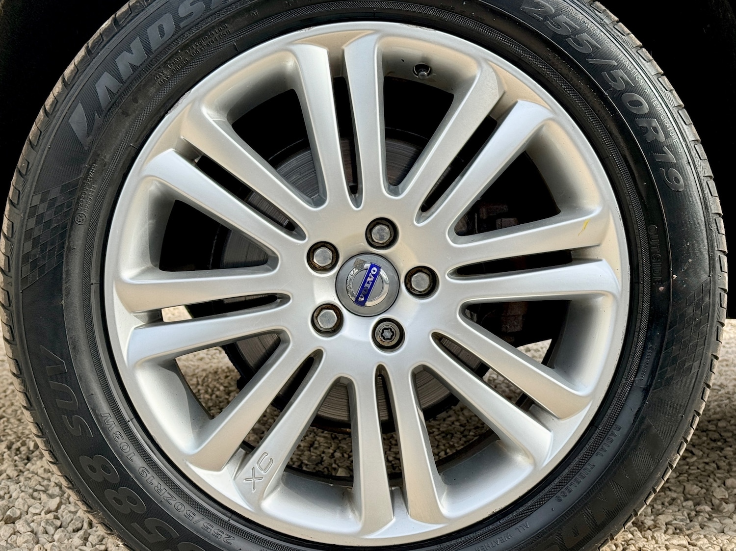 Used Volvo XC90 2010 for sale - 78011714: Photo 27