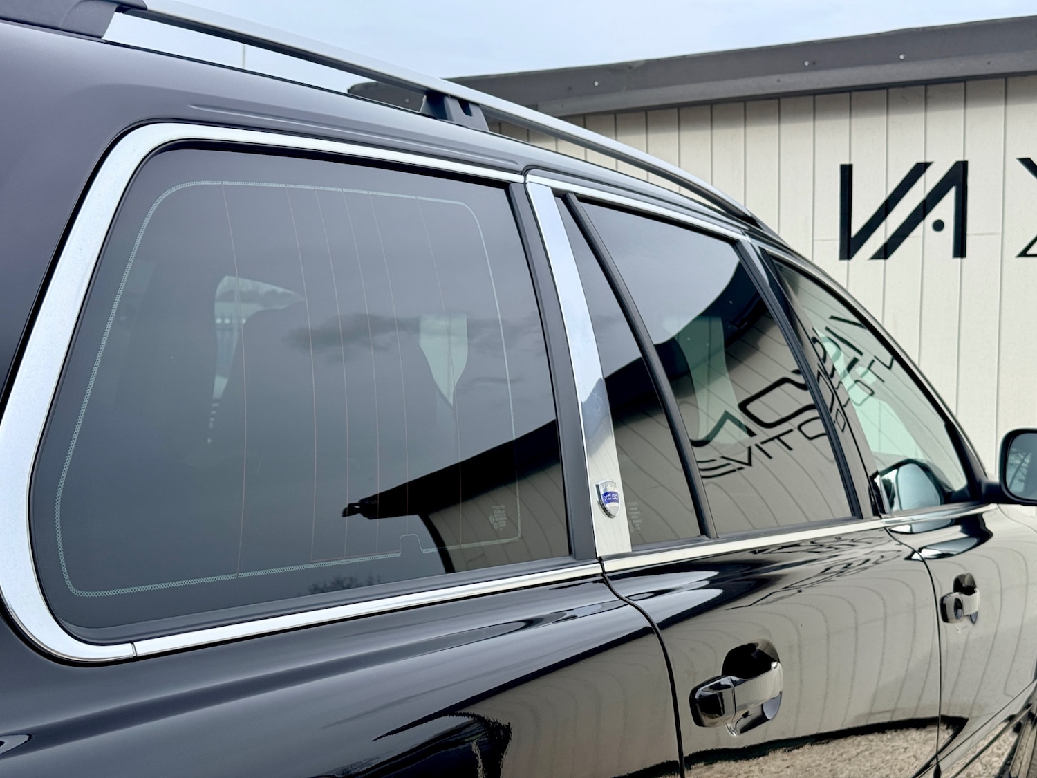 Used Volvo XC90 2010 for sale - 78011714: Photo 6