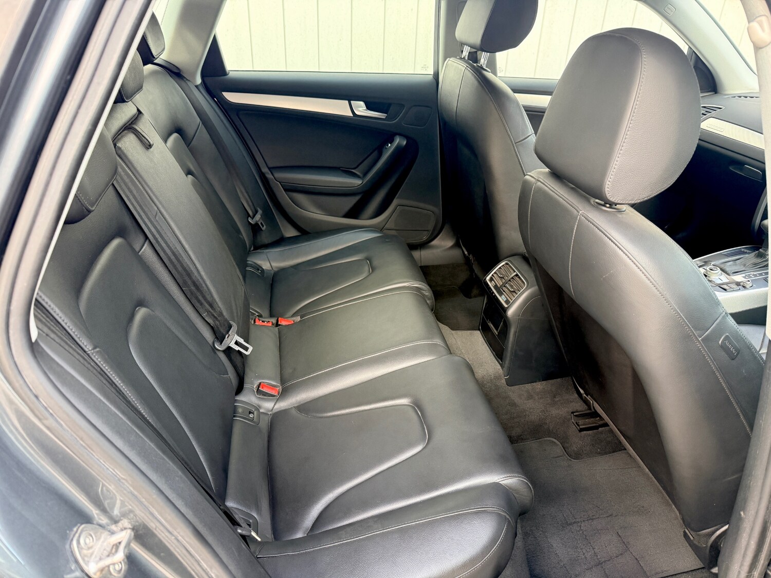 Used Audi A4 2015 for sale - 78077658: Photo 24