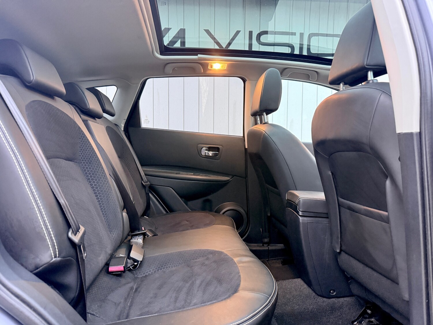 Used Nissan Qashqai 2013 for sale - 77676570: Photo 31