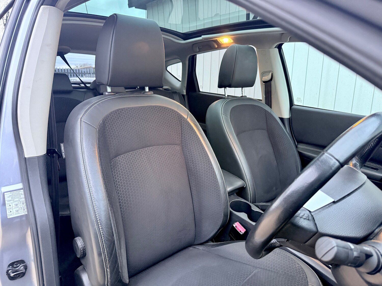 Used Nissan Qashqai 2013 for sale - 77676570: Photo 32