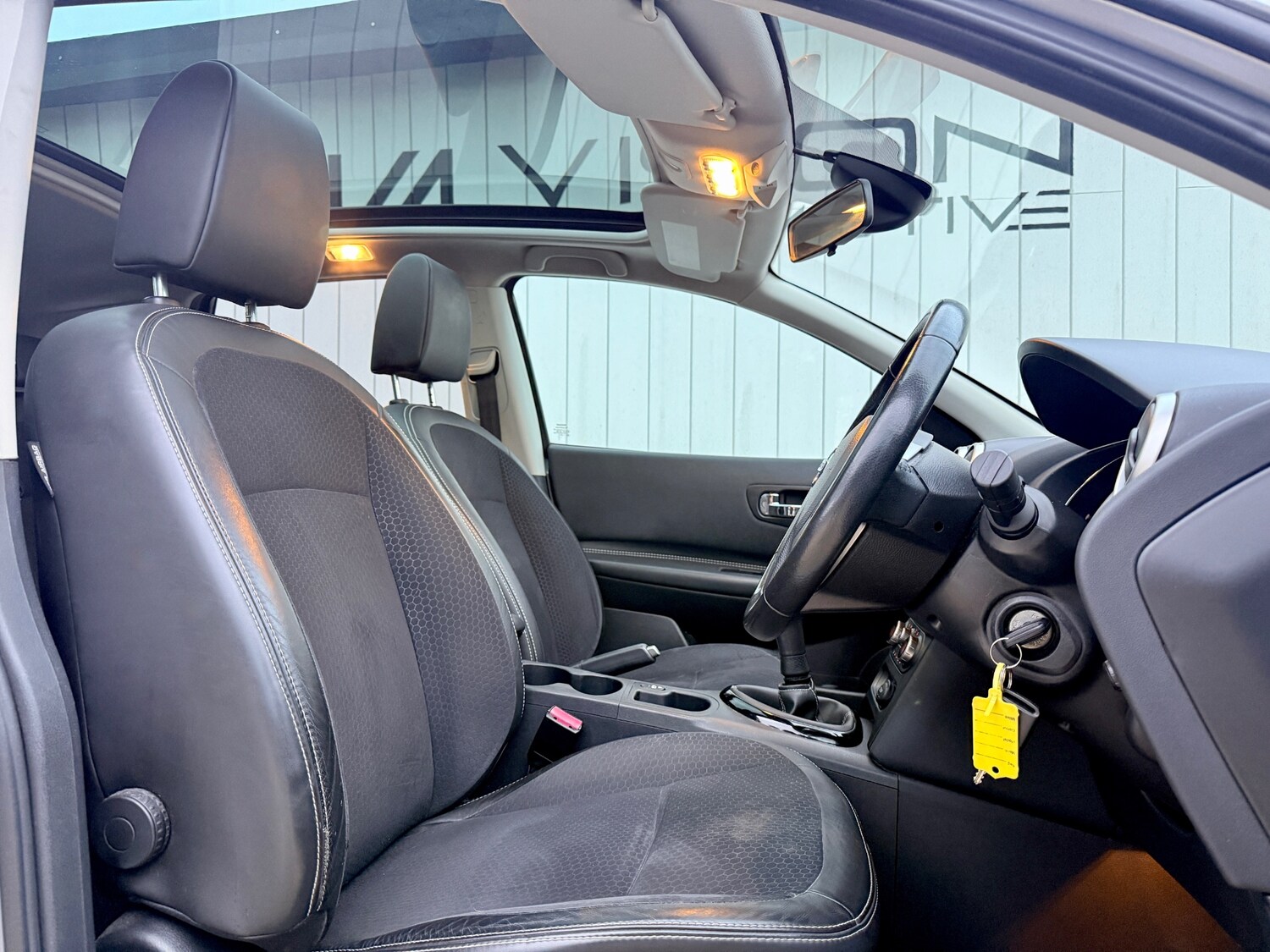 Used Nissan Qashqai 2013 for sale - 77676570: Photo 33