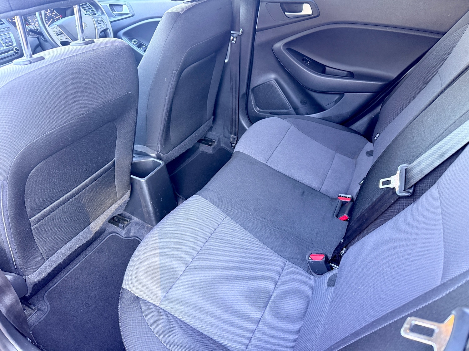 Used Hyundai i20 2016 for sale - 77568246: Photo 30