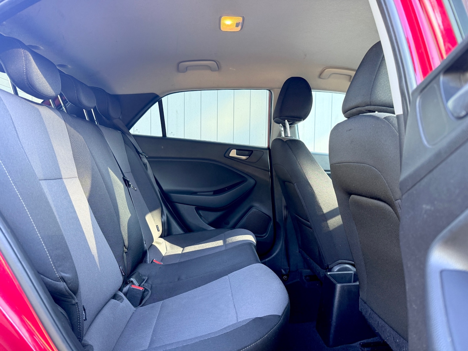 Used Hyundai i20 2016 for sale - 77568246: Photo 34