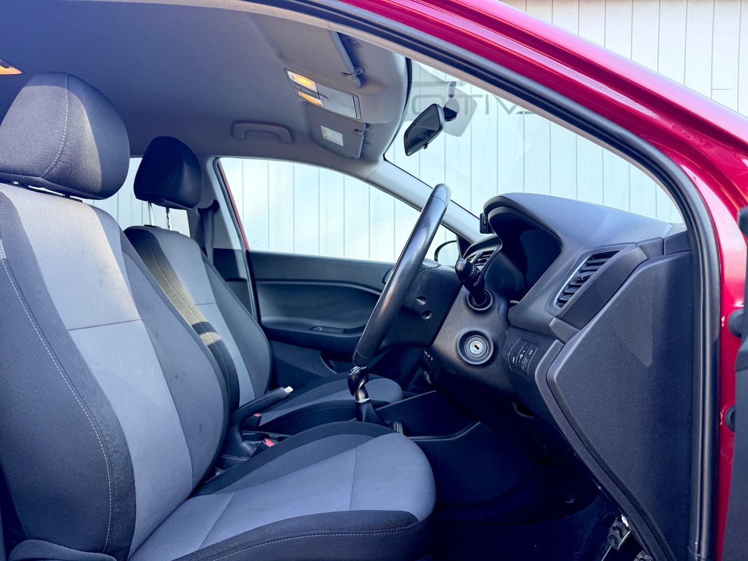 Used Hyundai i20 2016 for sale - 77568246: Photo 35