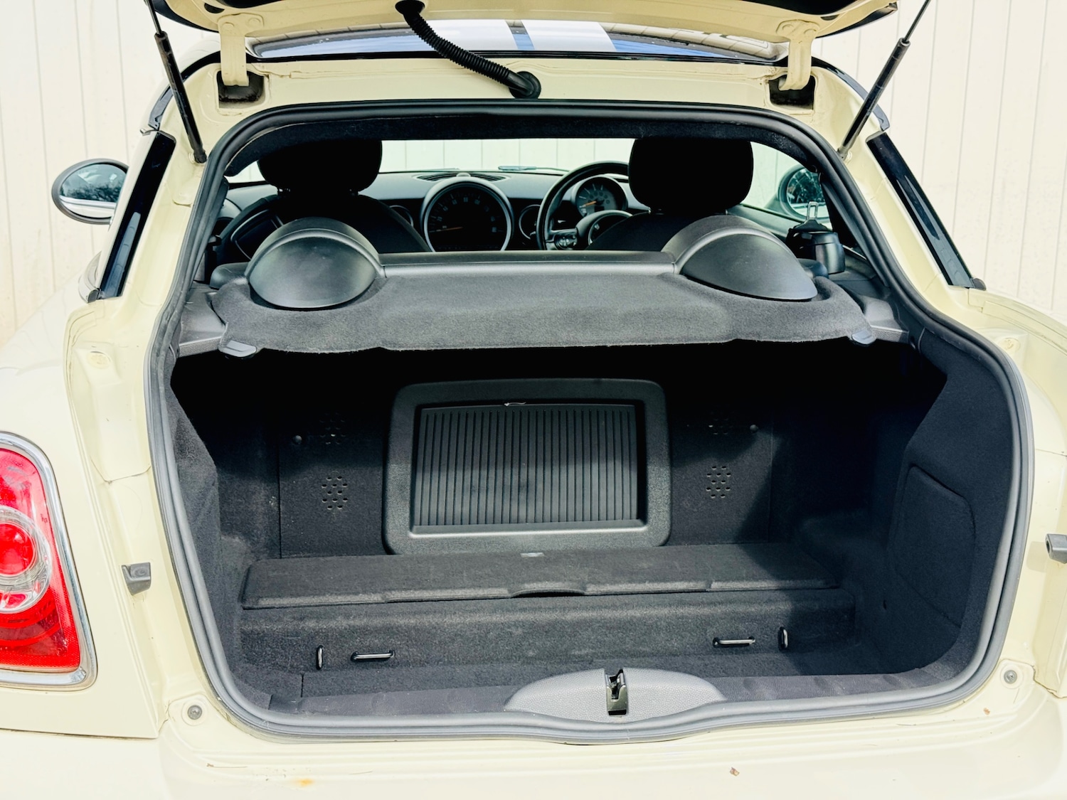 Used MINI Coupe 2015 for sale - 78028197: Photo 11