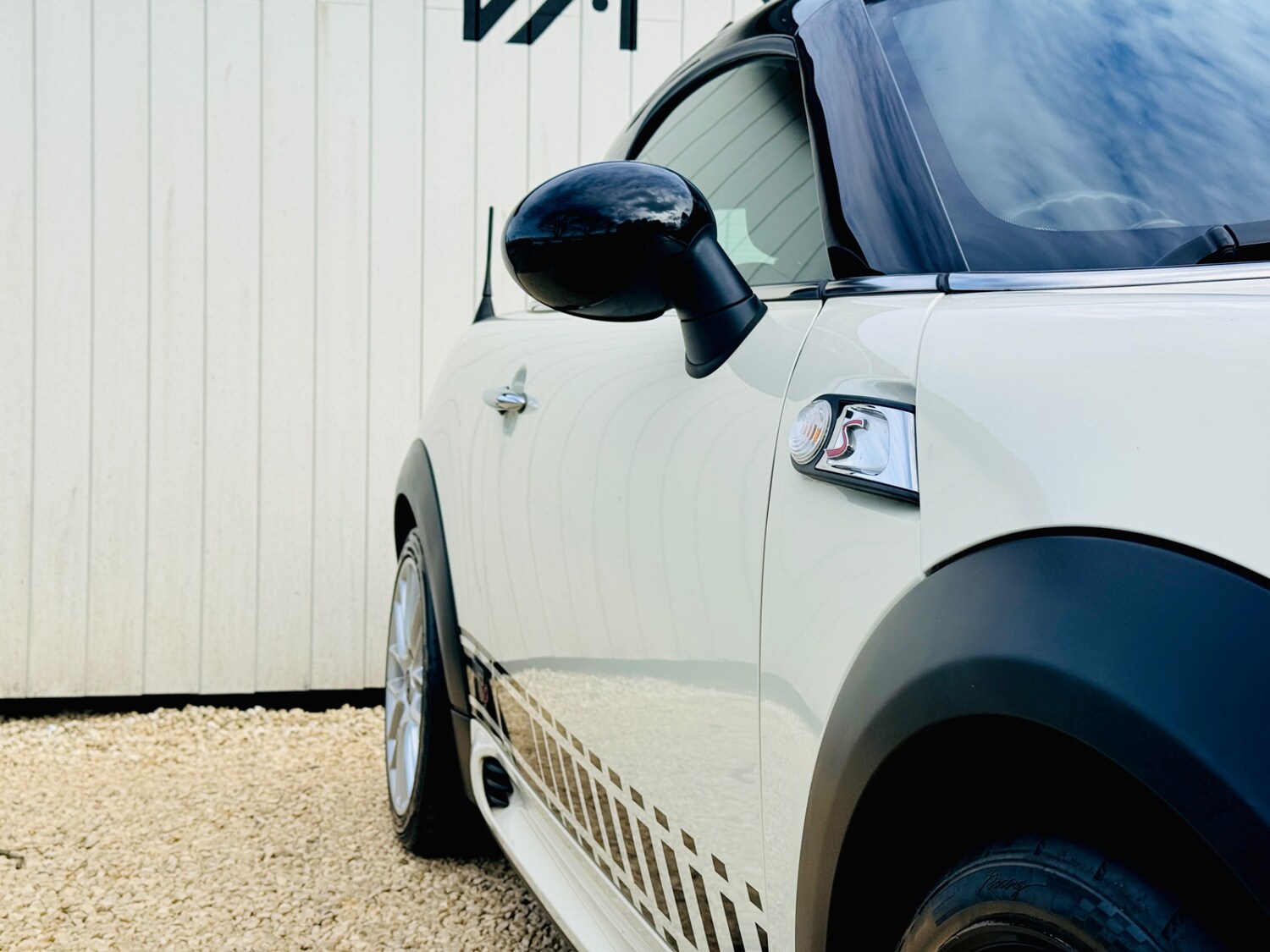 Used MINI Coupe 2015 for sale - 78028197: Photo 2