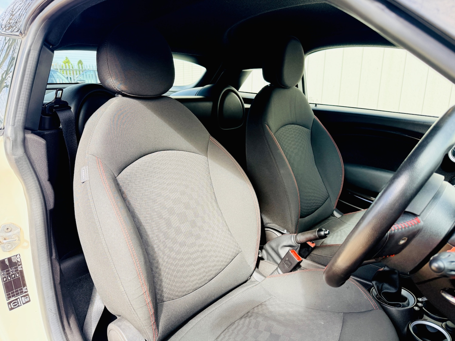 Used MINI Coupe 2015 for sale - 78028197: Photo 27