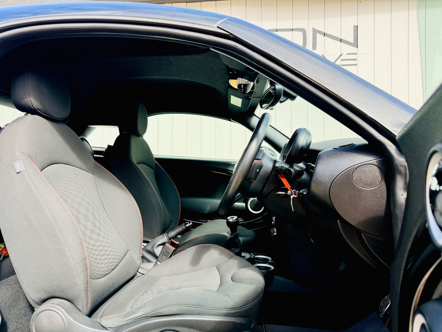 Used MINI Coupe 2015 for sale - 78028197: Photo 28