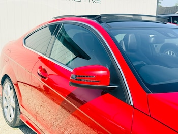 Used Mercedes-Benz C Class 2014 for sale - 79501070: Photo