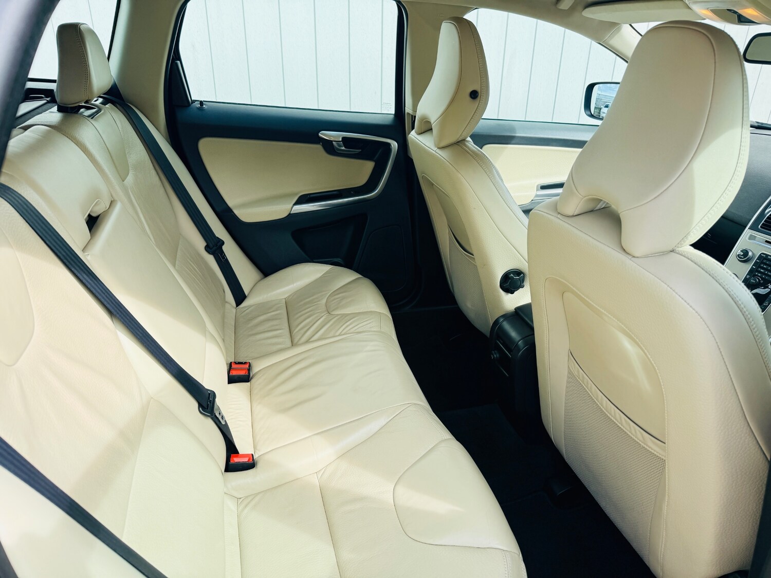 Used Volvo XC60 2012 for sale - 78028186: Photo 27