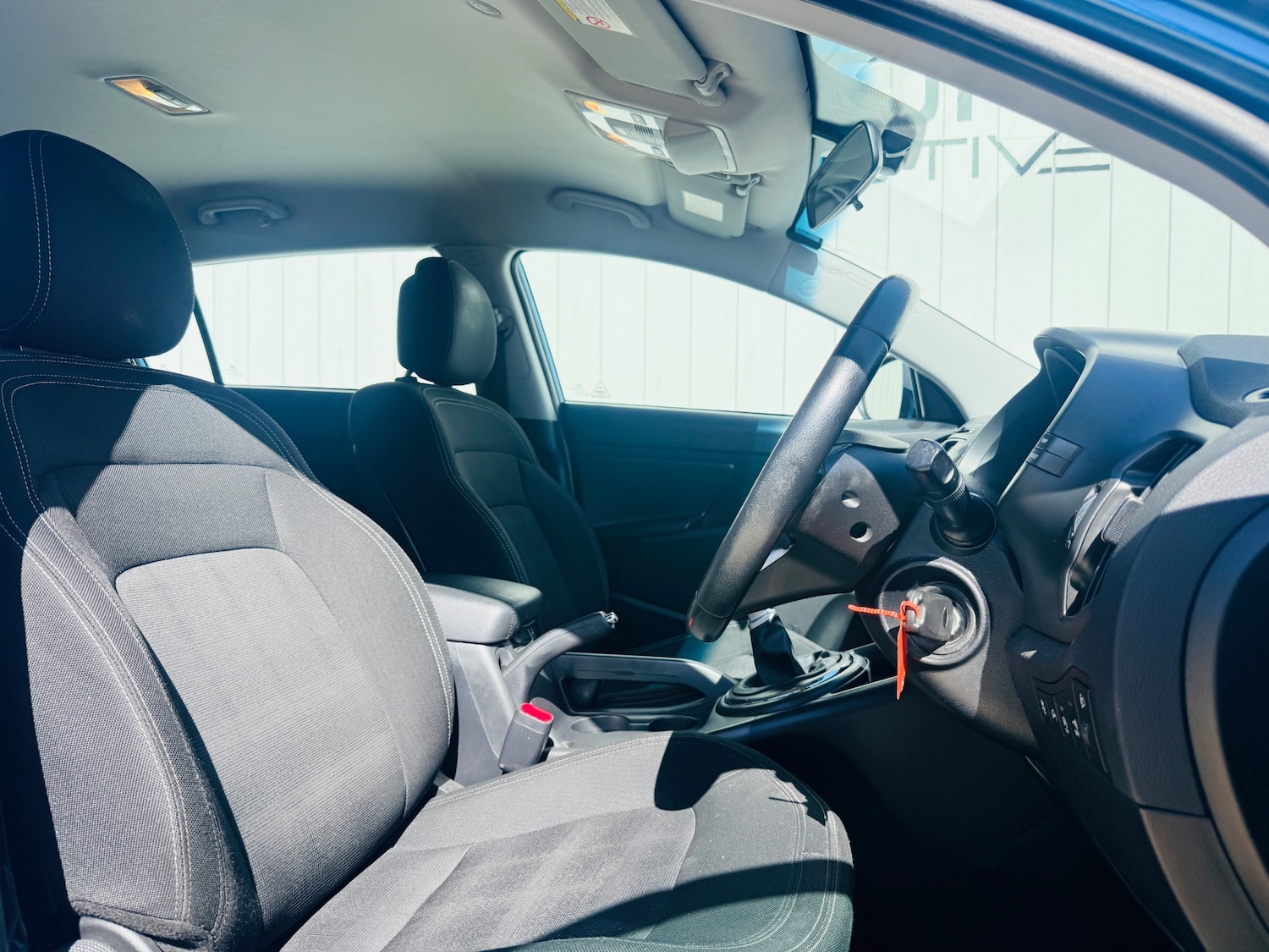 Used Kia Sportage 2011 for sale - 78165040: Photo 28