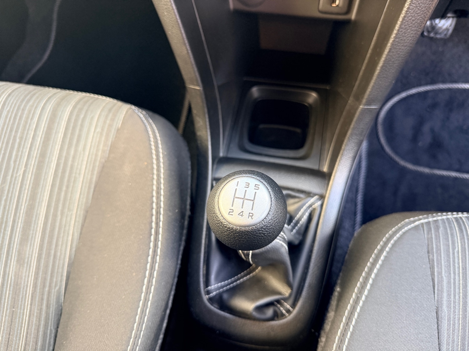 Used Suzuki Swift 2016 for sale - 76911418: Photo 29