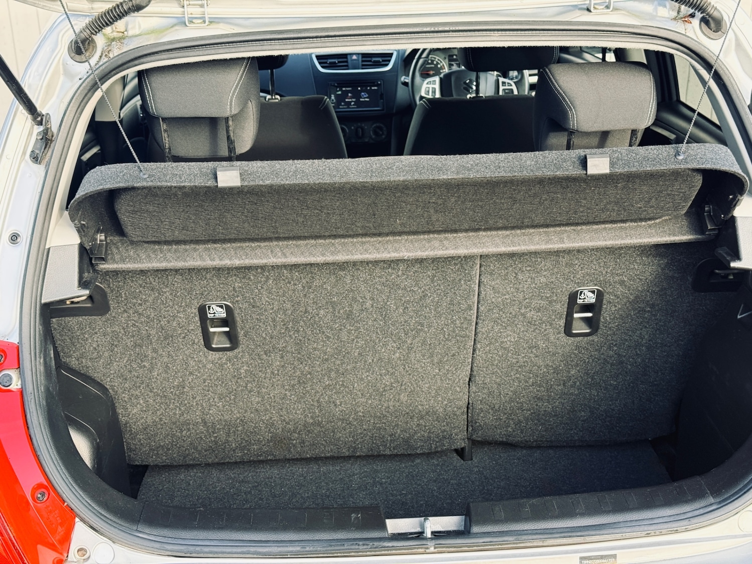 Used Suzuki Swift 2016 for sale - 76911418: Photo 9