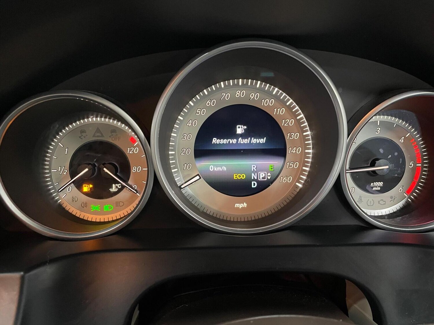 Used Mercedes-Benz E Class 2014 for sale - 77668505: Photo 18