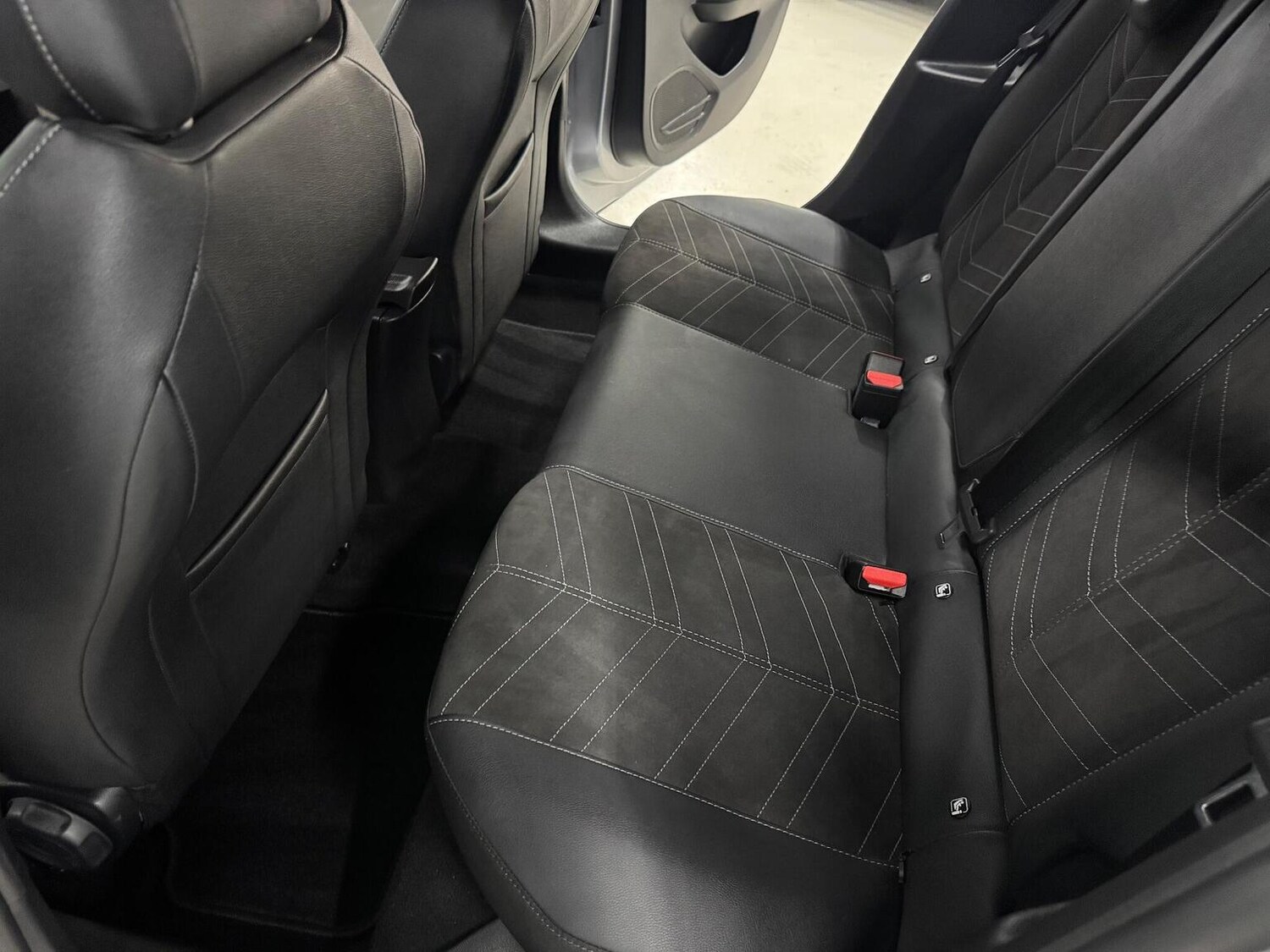 Used Vauxhall Corsa 2023 for sale - 77173150: Photo 18