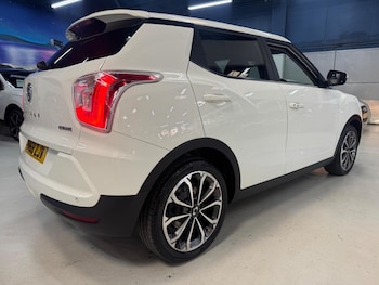 Used Ssangyong Tivoli 2018 for sale - 79162215: Photo