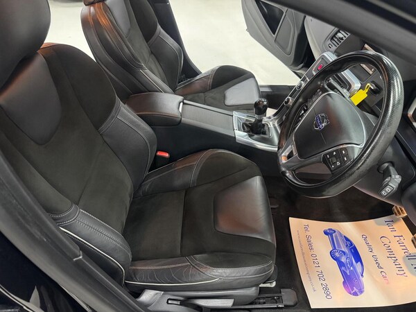 Used Volvo V60 2015 for sale - 76305626: Photo 21