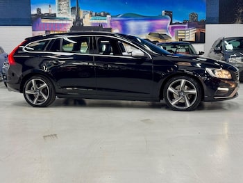 Used Volvo V60 2015 for sale - 76305626: Photo