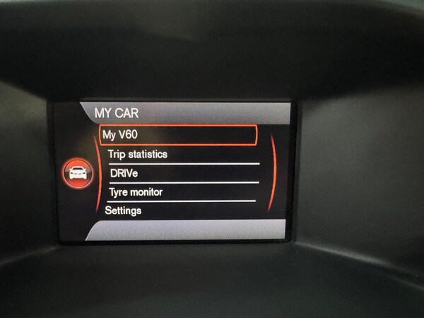 Used Volvo V60 2015 for sale - 76305626: Photo 34