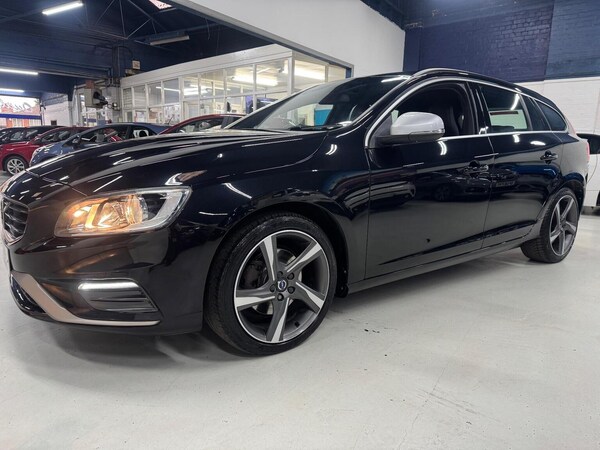 Used Volvo V60 2015 for sale - 76305626: Photo 6