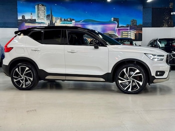 Used Volvo XC40 2018 for sale - 79168059: Photo